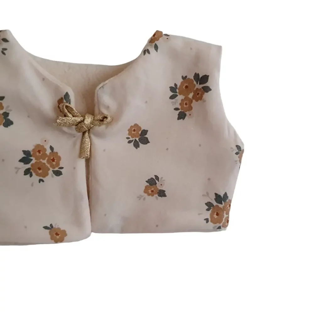 Gilet réversible en polaire – Maman Poule et Papa Coq – Image 3