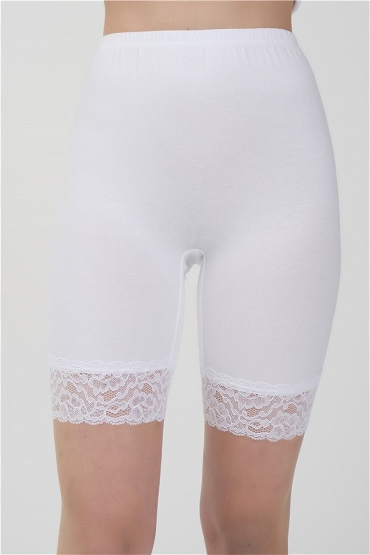 Bermuda avec dentelle 8030 – Image 3