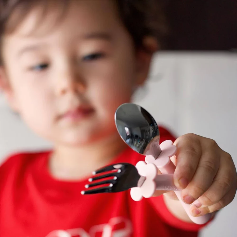 Ensemble de couverts ergonomiques en inox gris – Image 3