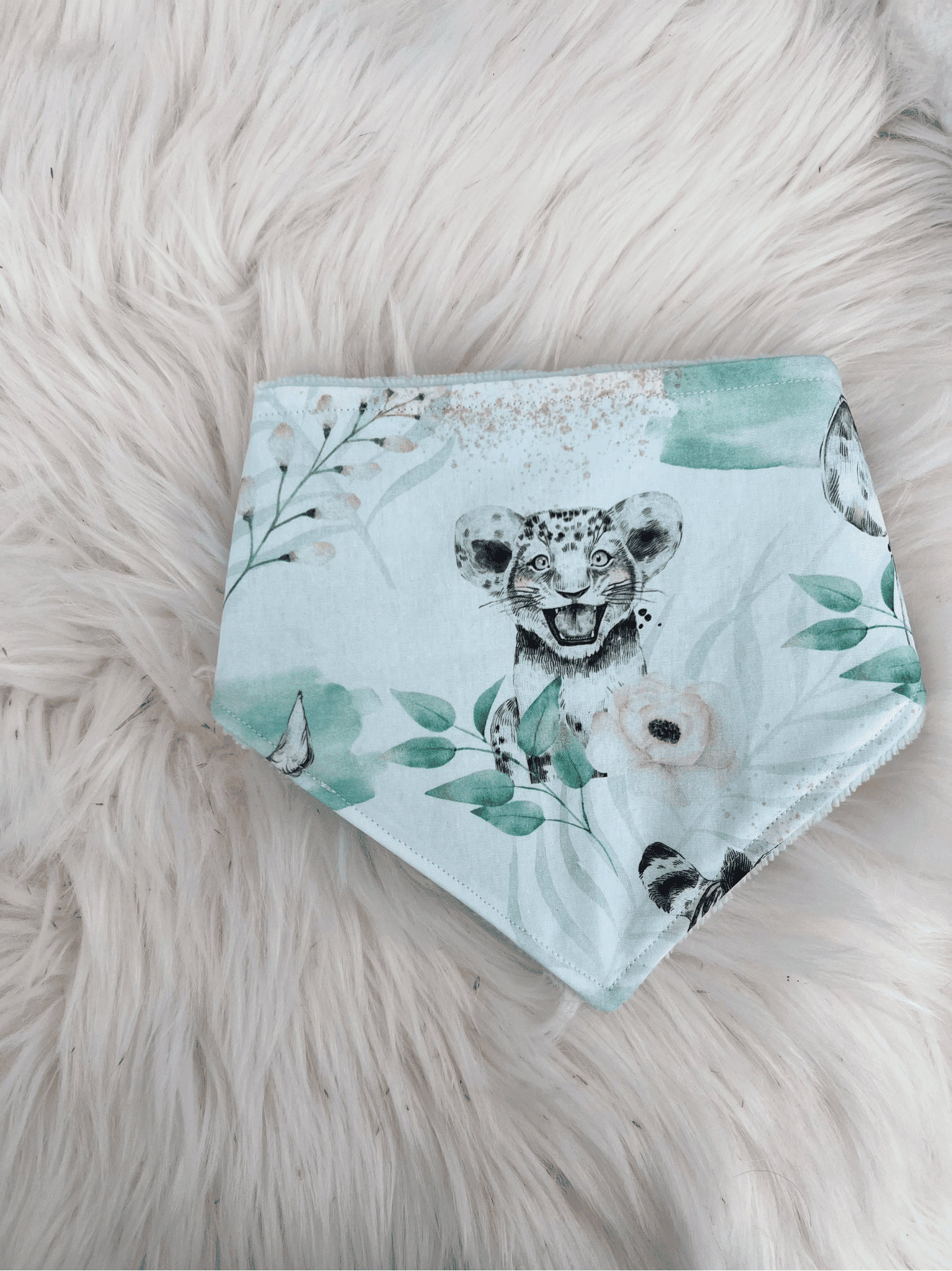 Bavoir bandana savane pour bébé – Image 2