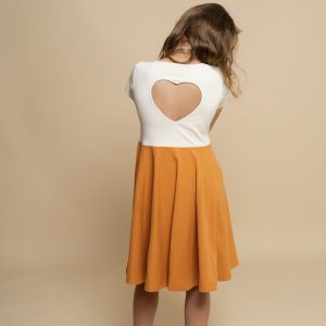 Robe Coeur Ouvert Dos – Sienna/Crème