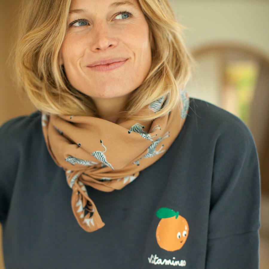 Big Foulard Latika “Zèbre” – Café – Image 5