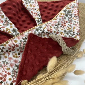 Doudou bébé fleurs terracotta