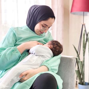 Robe 2 en 1: De grossesse et d’allaitement disponible en plusieurs couleurs