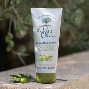 LE PETIT OLIVIER Gommage Corps Noyaux D’olive 200ml
