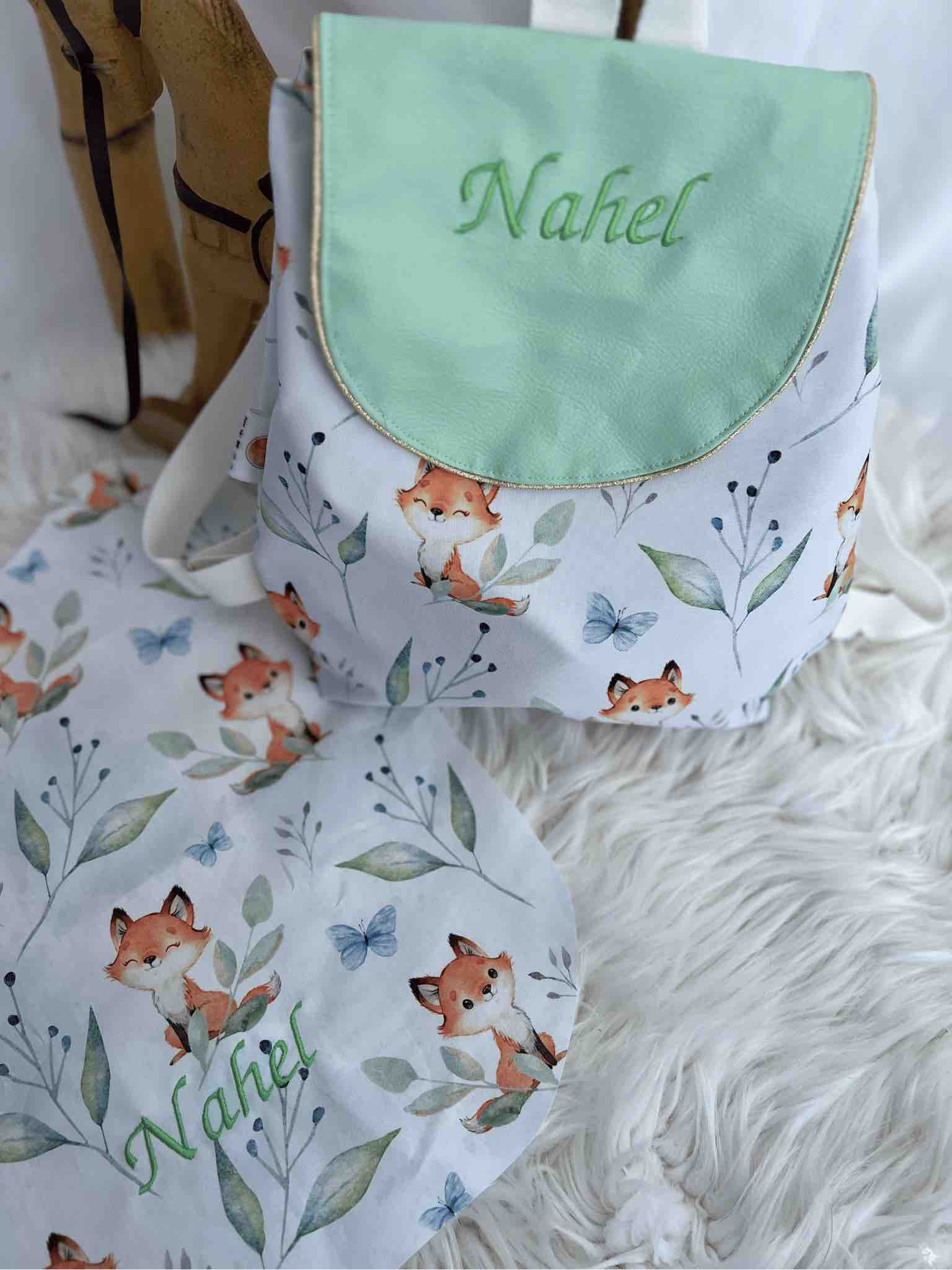 Sac à dos maternelle imperméable aux motifs renards – à personnaliser