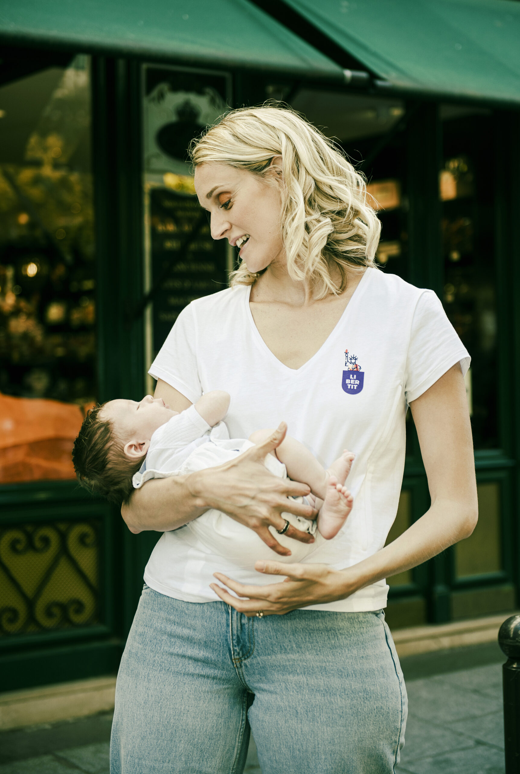 T-shirt Allaitement “LIBERTIT” – Image 3